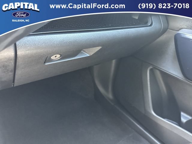 Used 2025 Nissan Pathfinder SV FWD image 27