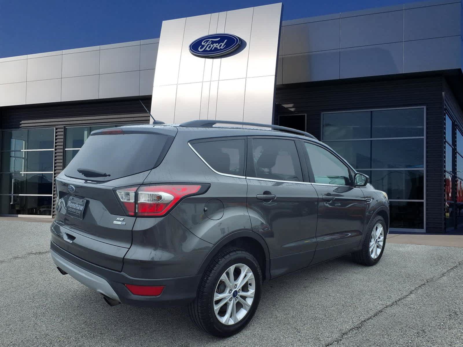 Certified 2018 Ford Escape SE AWD/4WD image 2