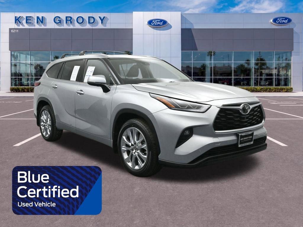 Used 2022 Toyota Highlander Limited