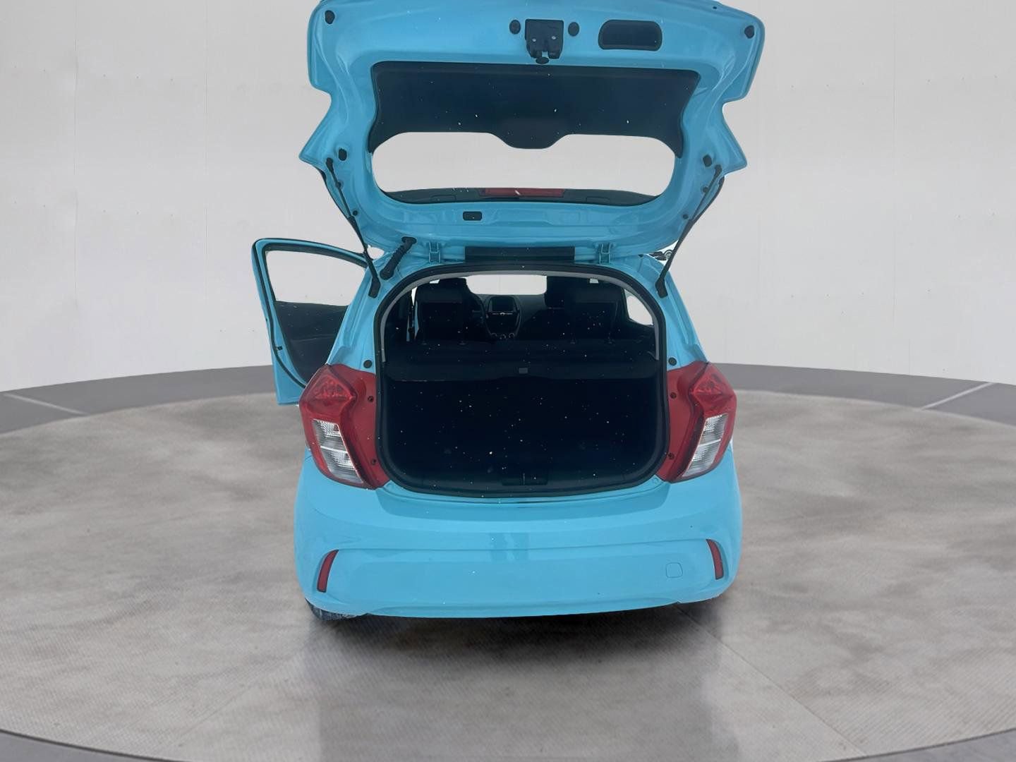 Used 2021 Chevrolet Spark LS image 21