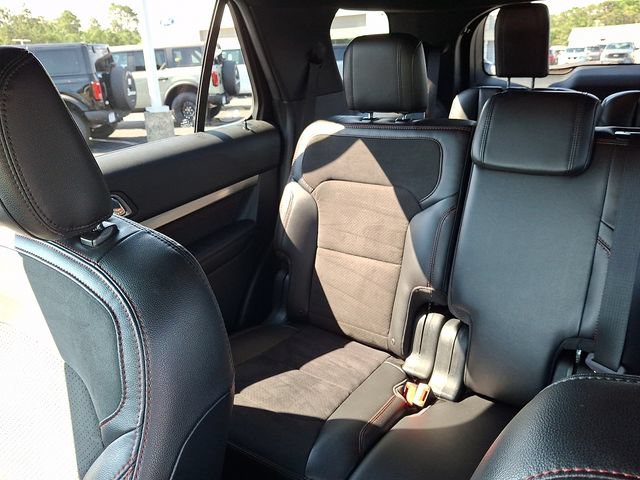 Certified 2018 Ford Explorer XLT w/ Equipment Group 202A AWD/4WD image 15