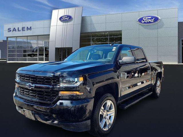 Used 2018 Chevrolet Silverado 1500 Custom w/ Custom Value Package AWD/4WD image 6
