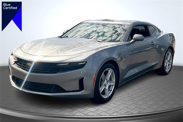 Used 2023 Chevrolet Camaro LT image 1