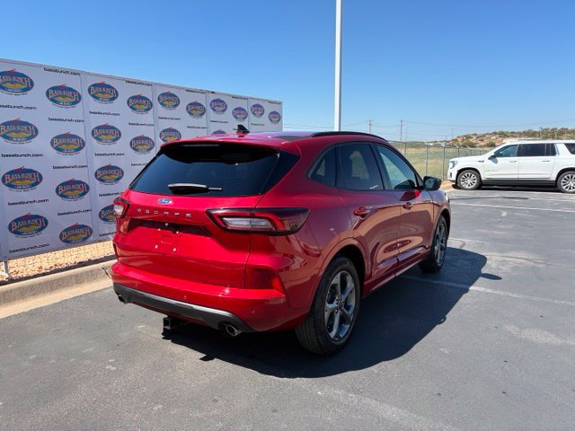 Certified 2023 Ford Escape ST-Line w/ Tech Pack #1 FWD image 4