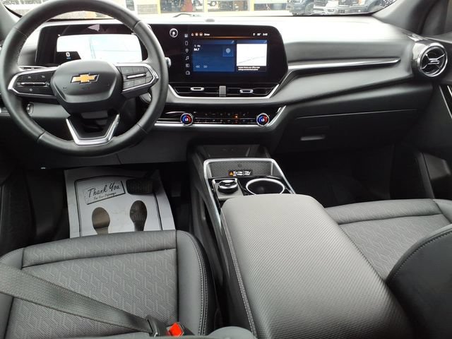 Used 2026 Chevrolet Equinox LT w/ Convenience Package II FWD image 10