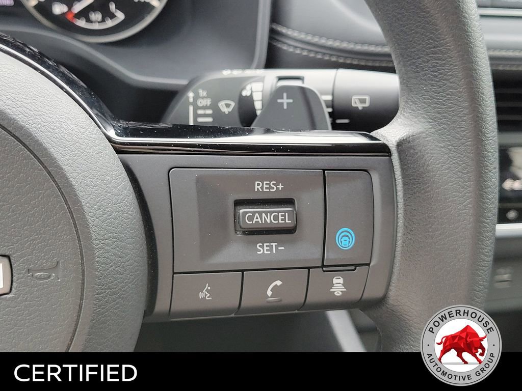 Used 2023 Nissan Rogue SV FWD image 29