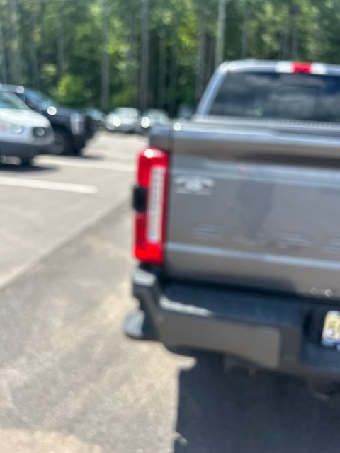 Certified 2024 Ford F250 Lariat w/ Lariat Ultimate Package AWD/4WD image 6