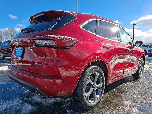 Certified 2024 Ford Escape ST-Line w/ Tech Pack #1 image 4
