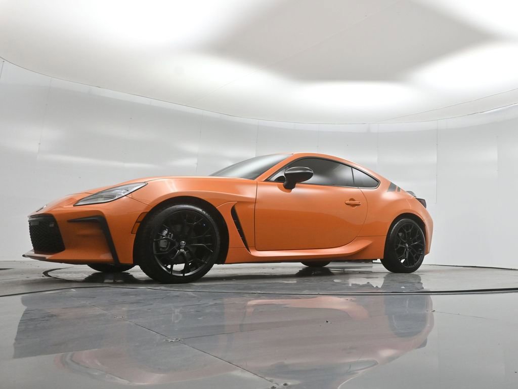 Used 2023 Toyota GR86 10th Anniversary SE RWD image 42