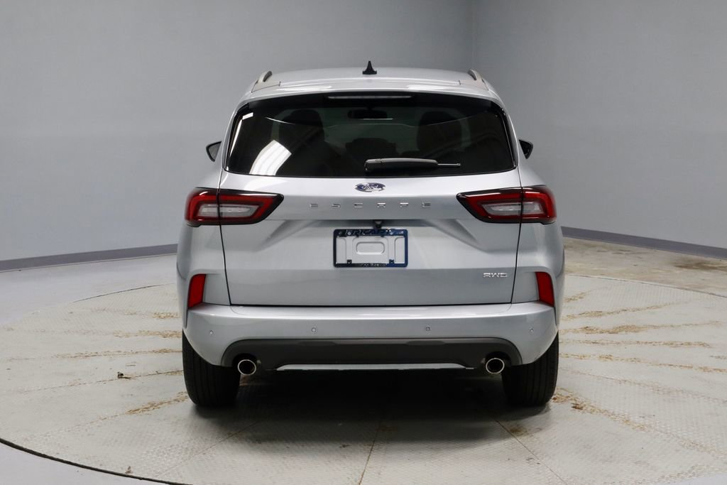 Certified 2024 Ford Escape ST-Line w/ Tech Pack #1 AWD/4WD image 12
