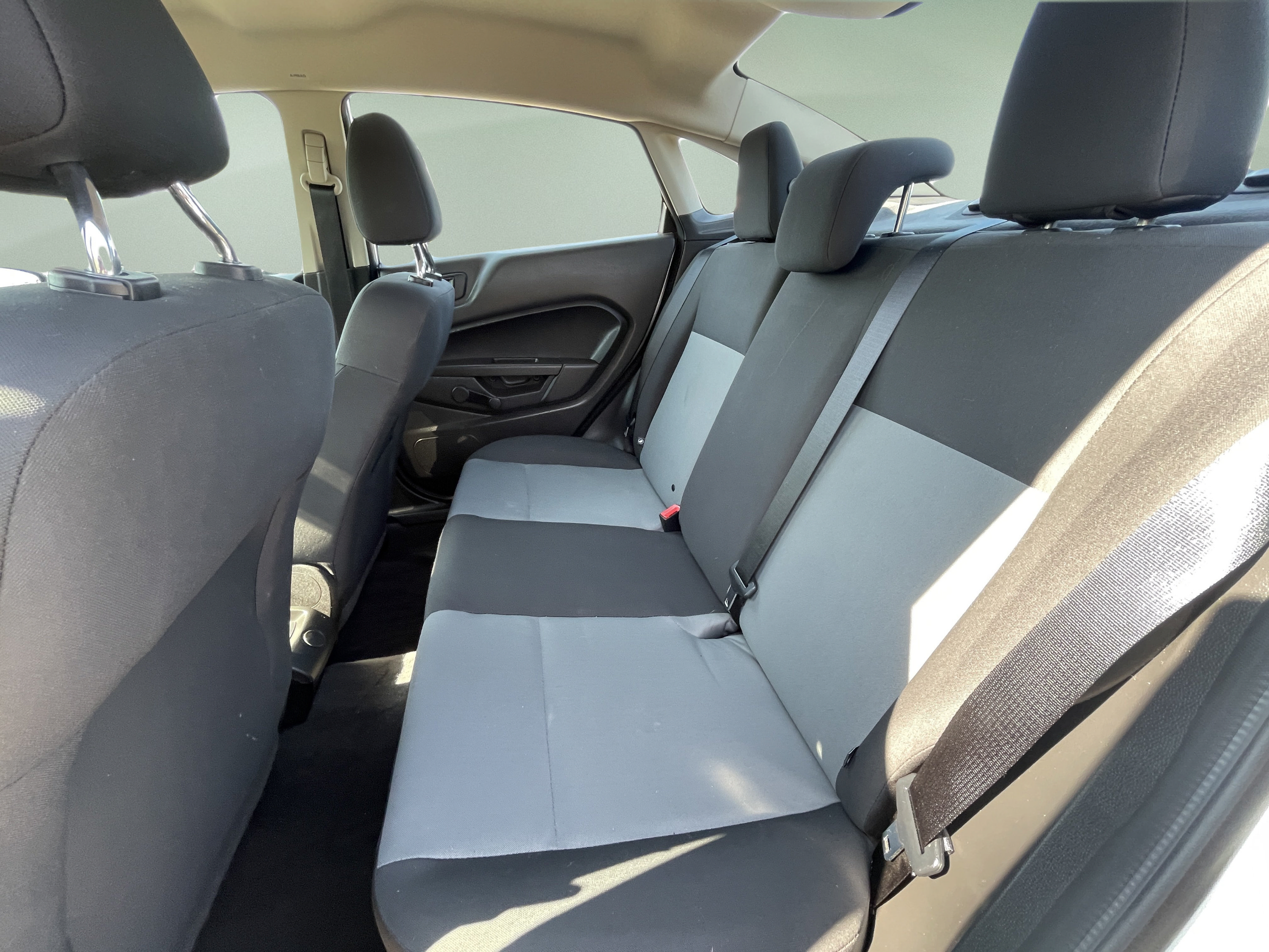 Certified 2019 Ford Fiesta S FWD image 23