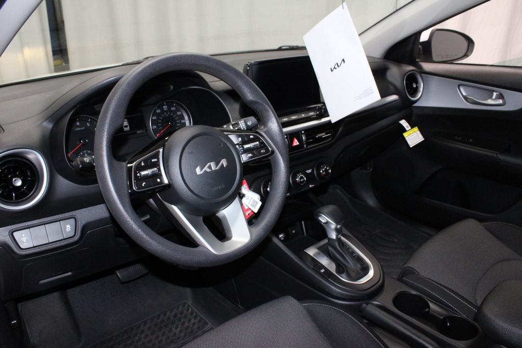Used 2024 Kia Forte LXS FWD image 21