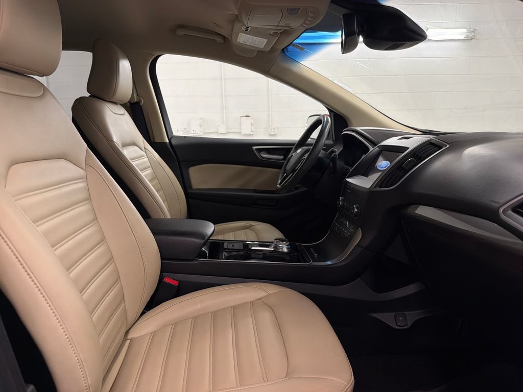 Certified 2020 Ford Edge SEL w/ Convenience Package FWD image 28