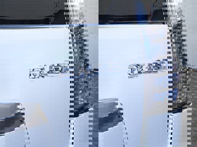 Used 2021 Lexus GX 460 Premium w/ Premium Package image 9