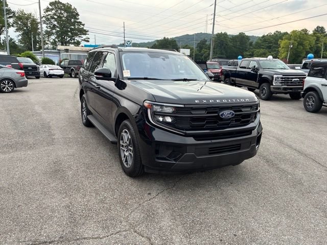 Certified 2025 Ford Expedition Active RWD video 2