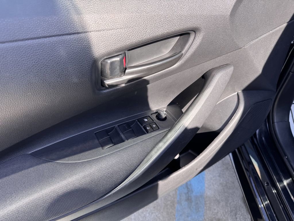 Used 2024 Toyota Corolla LE image 7