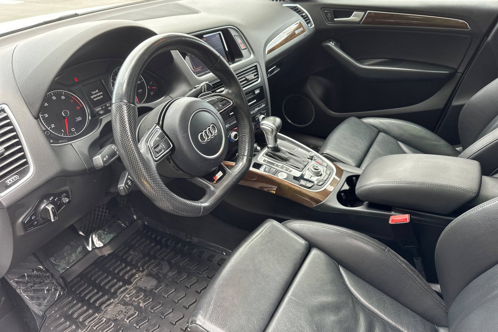 Used 2017 Audi Q5 3.0T Premium Plus w/ Technology Package AWD/4WD image 13