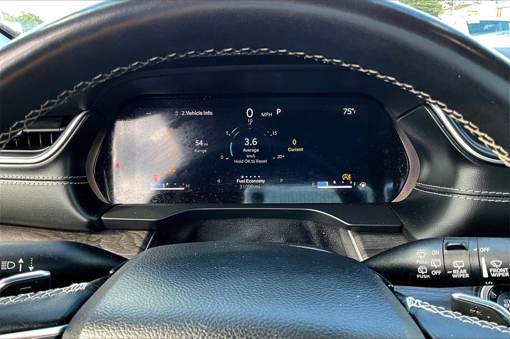 Used 2022 Jeep Grand Cherokee L Limited image 19