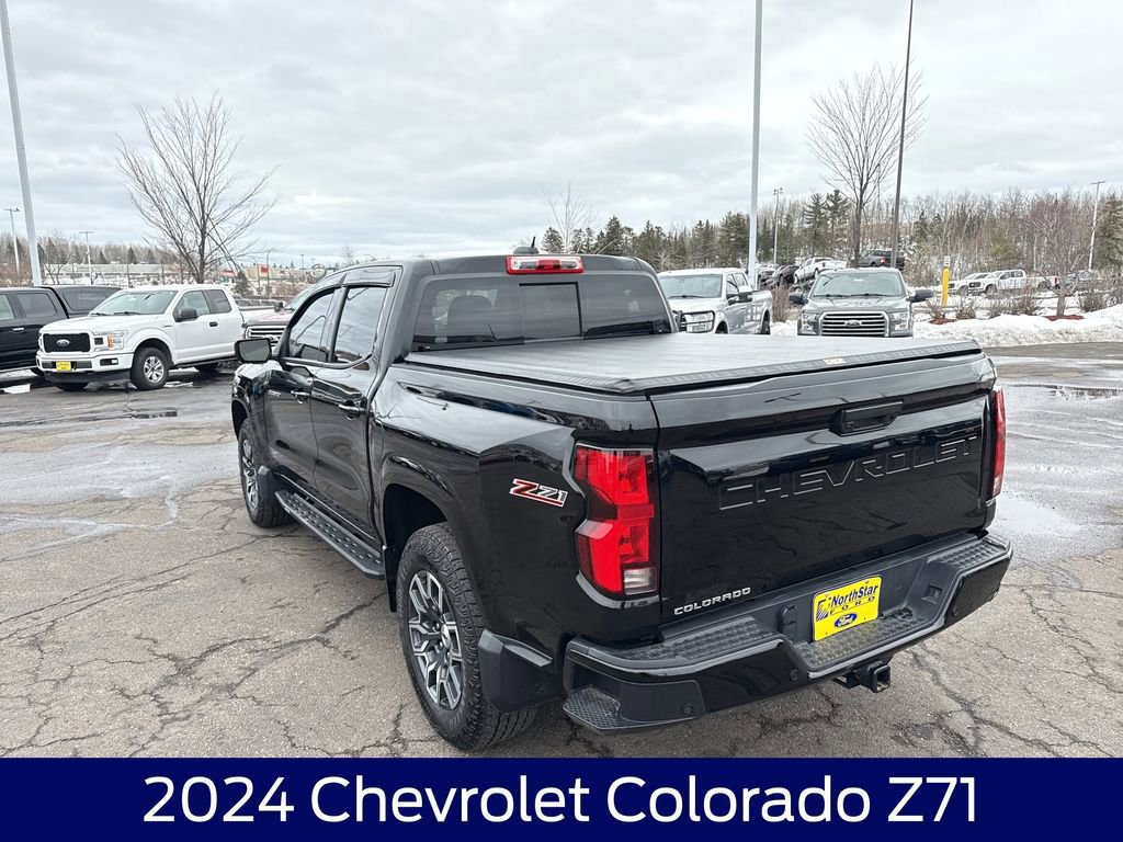 Used 2024 Chevrolet Colorado Z71 w/ Z71 Convenience Package 2 image 5
