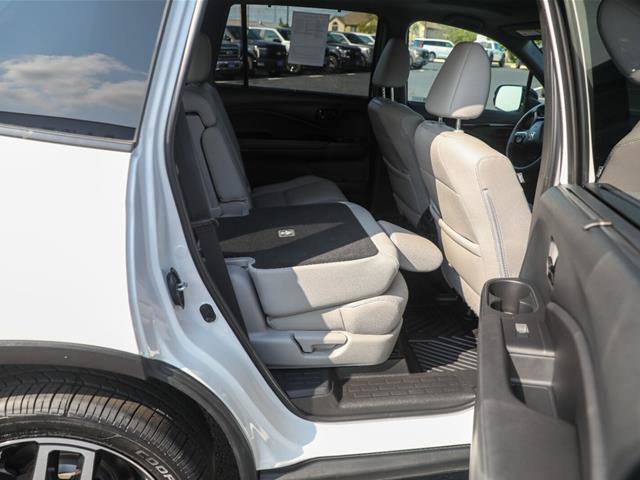 Used 2023 Honda Passport Elite image 37