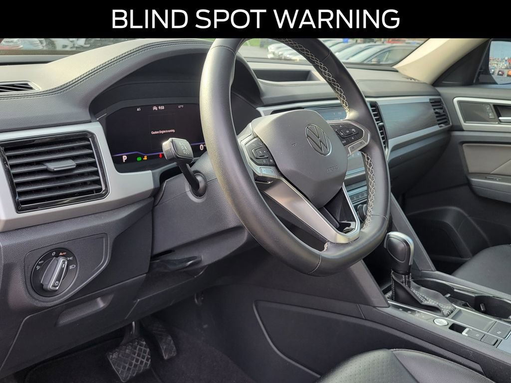 Used 2022 Volkswagen Atlas SE w/ Black Wheel Package image 19