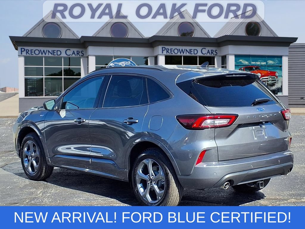 Certified 2024 Ford Escape ST-Line w/ Tech Pack #1 AWD/4WD image 2