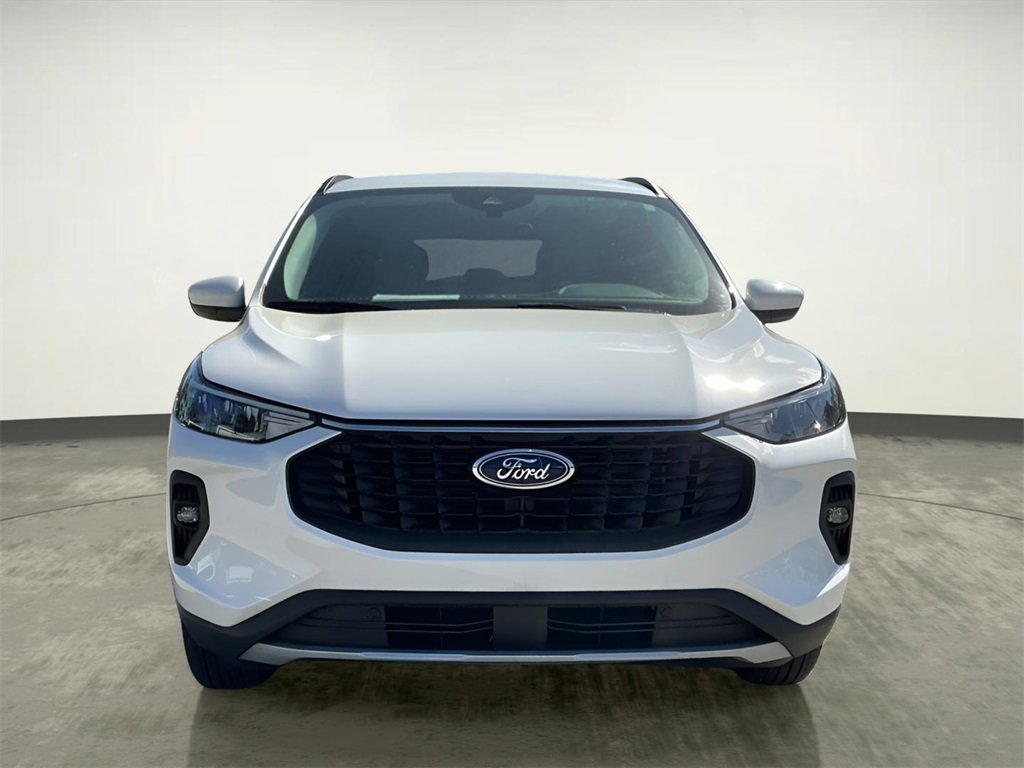 Certified 2024 Ford Escape SE image 11