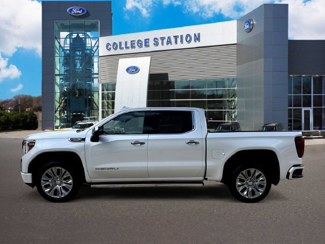Used 2021 GMC Sierra 1500 Denali w/ Denali Ultimate Package AWD/4WD image 4