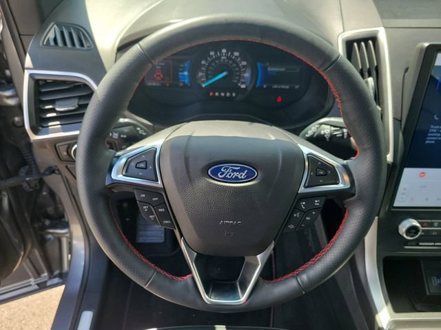 Certified 2024 Ford Edge ST-Line AWD/4WD image 17