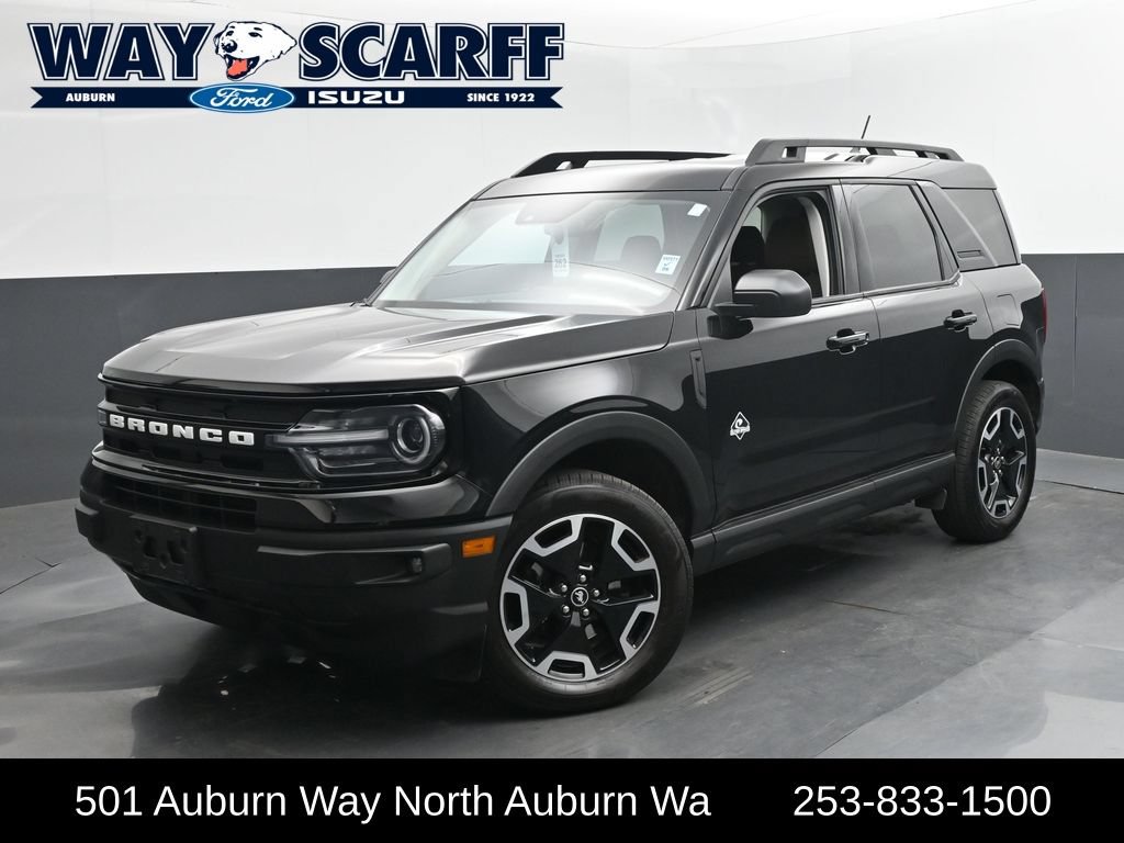 Certified 2022 Ford Bronco Sport Outer Banks w/ Tech Package AWD/4WD image 1