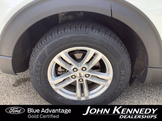Certified 2023 Ford Explorer XLT w/ Class IV Trailer Tow Package AWD/4WD image 37