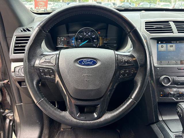 Certified 2018 Ford Explorer XLT w/ Equipment Group 202A AWD/4WD image 17