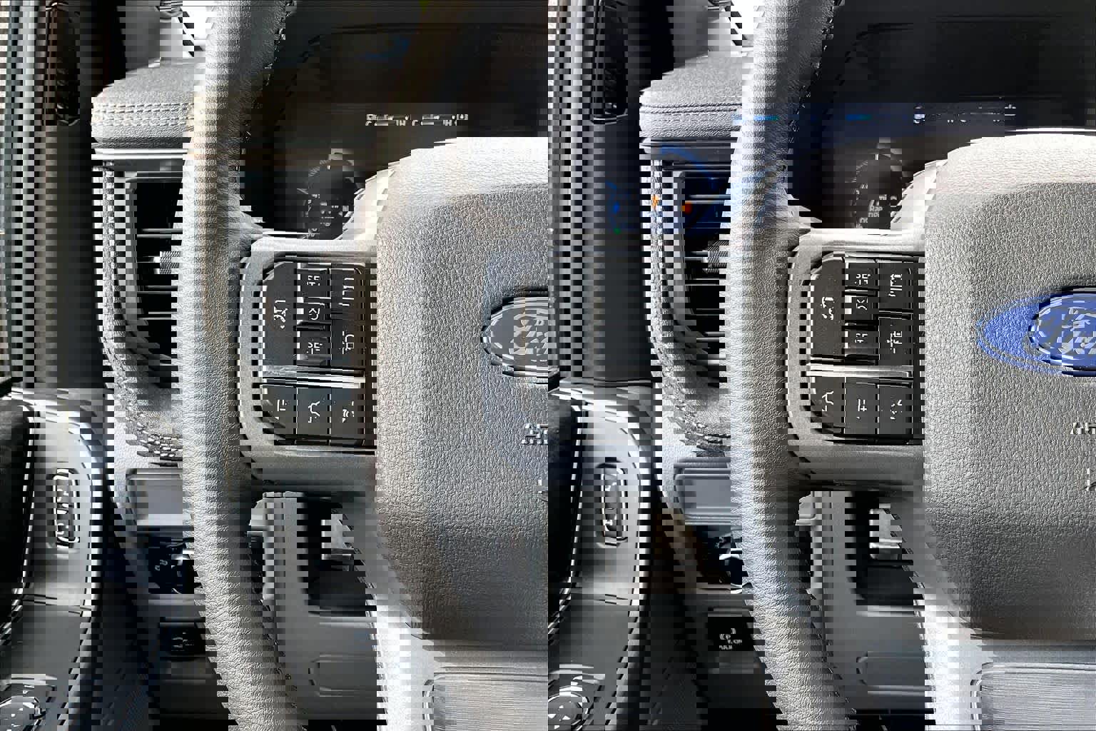 Certified 2025 Ford F150 Lightning Flash image 25