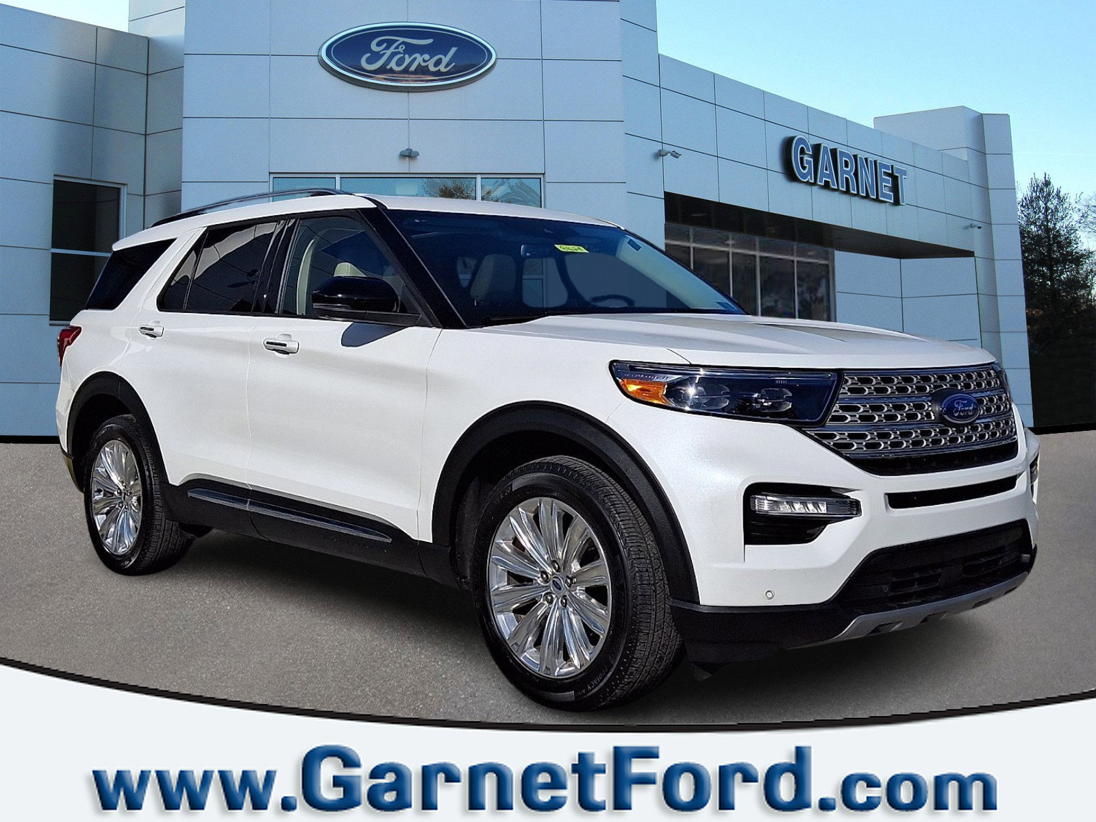 Certified 2023 Ford Explorer Limited w/ Limited Technology Package image 6