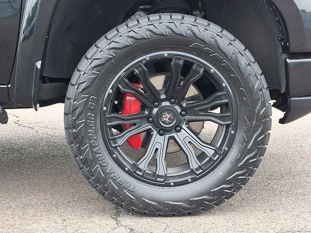 Used 2022 GMC Sierra 1500 AT4 w/ AT4 Premium Package AWD/4WD image 8