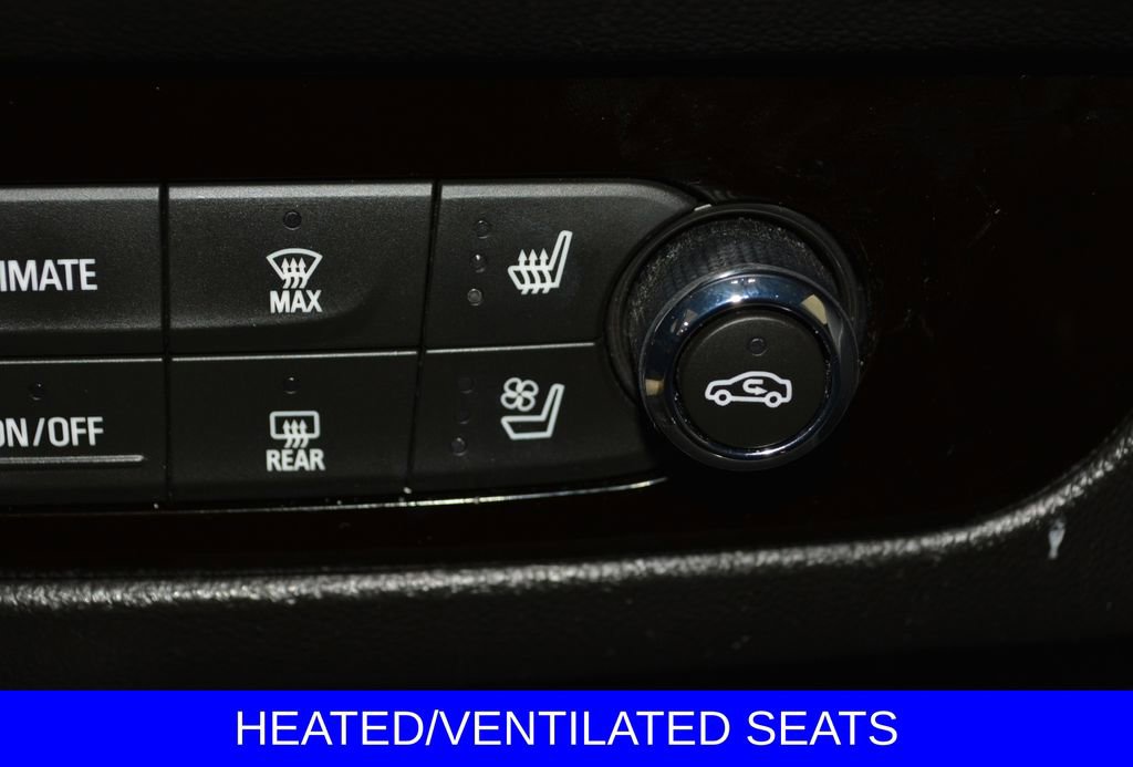 Used 2021 Buick Enclave Premium w/ Sun and Sites Package AWD/4WD image 20