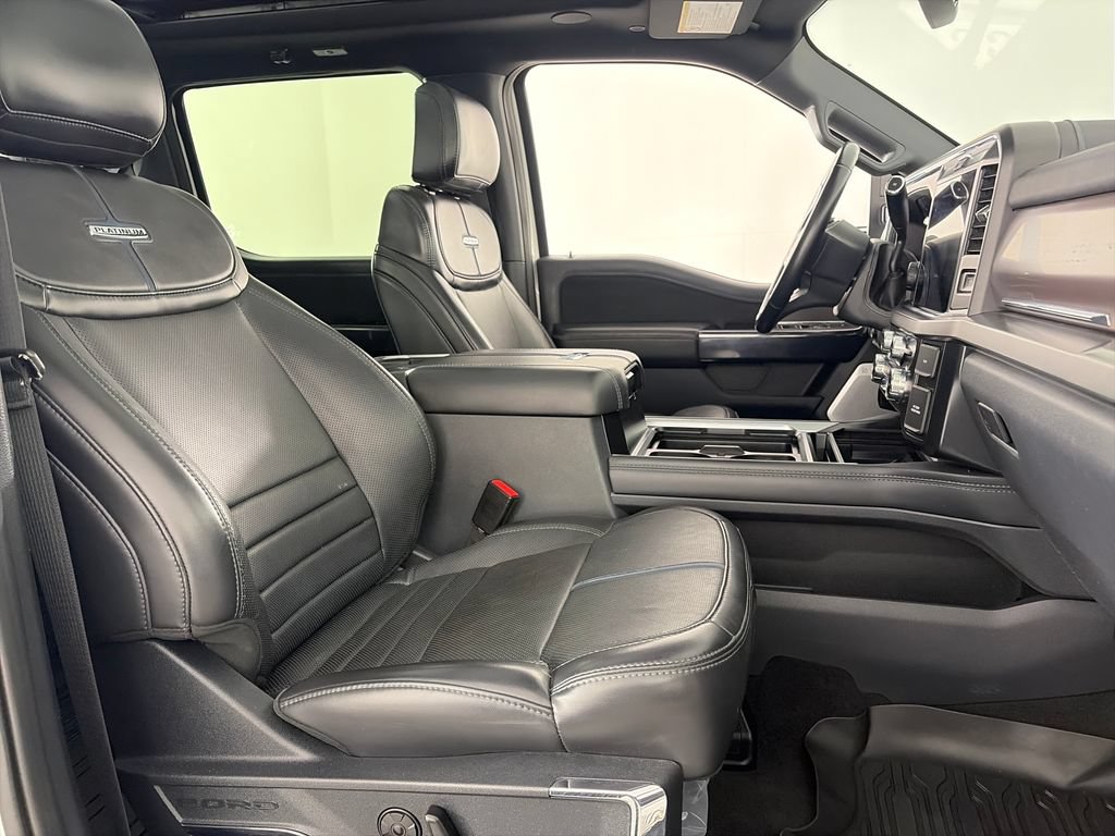 Certified 2026 Ford F450 Platinum w/ FX4 Off-Road Package AWD/4WD image 33