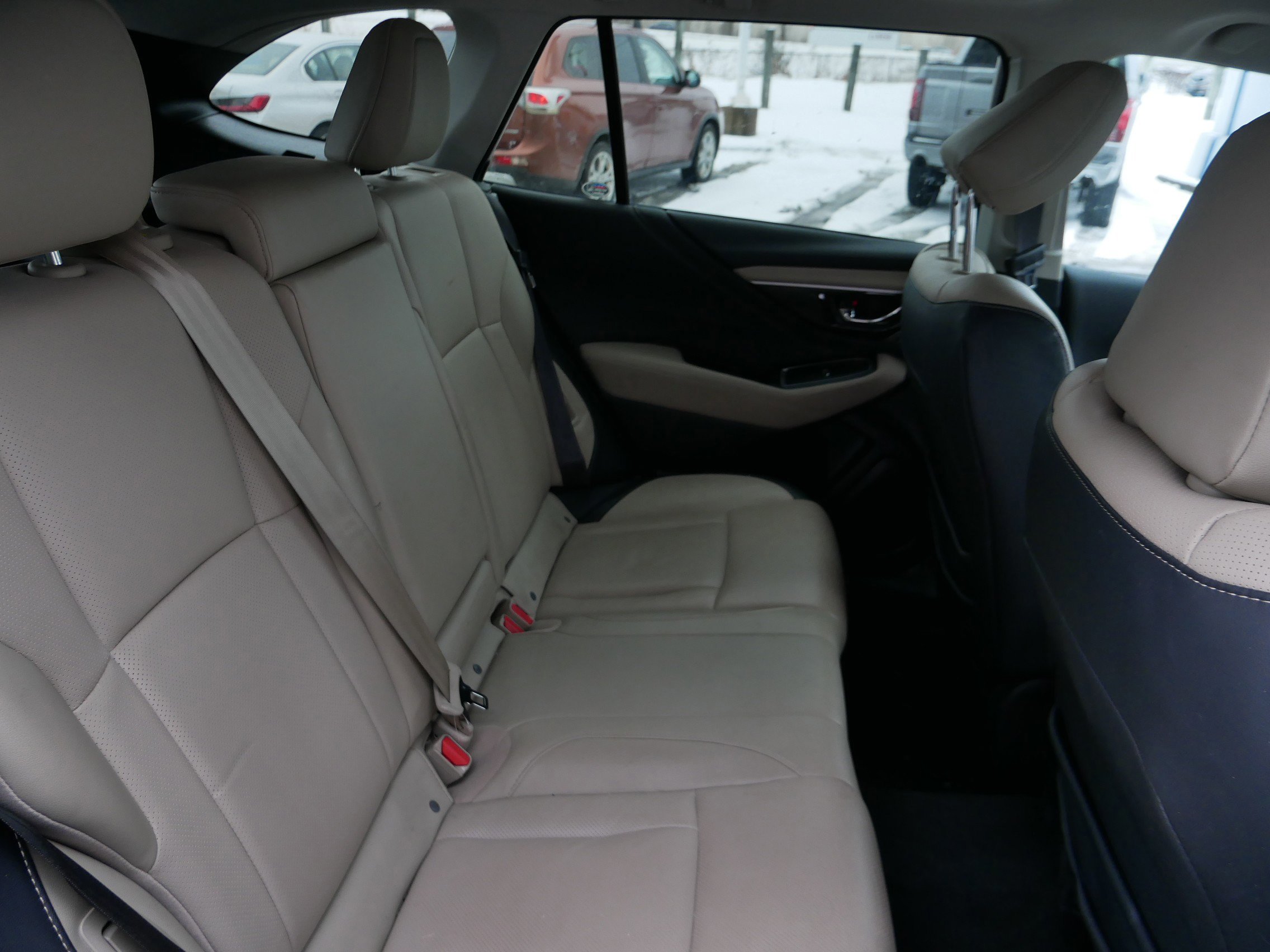 Used 2023 Subaru Outback Limited image 27