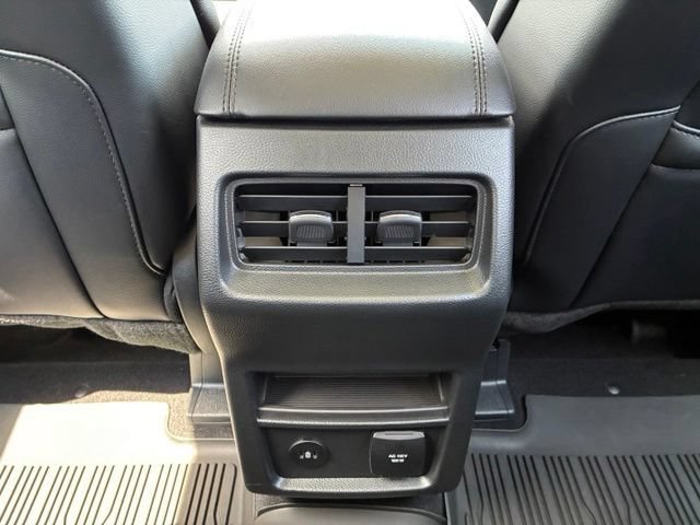 Certified 2024 Ford Edge SEL w/ Convenience Package AWD/4WD image 15