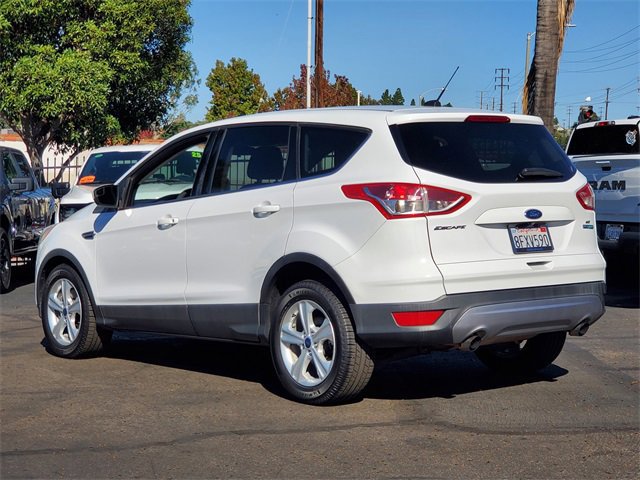 Certified 2016 Ford Escape SE image 2