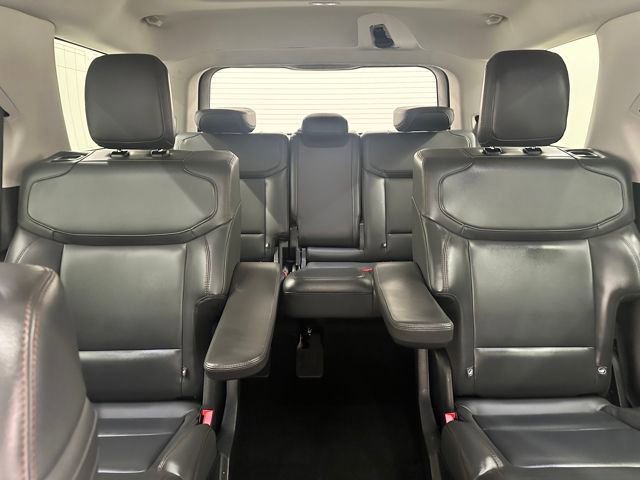 Certified 2025 Ford Expedition Active image 31