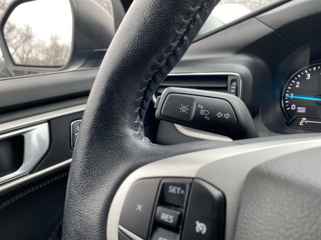Certified 2023 Ford Explorer XLT w/ Equipment Group 202A image 25