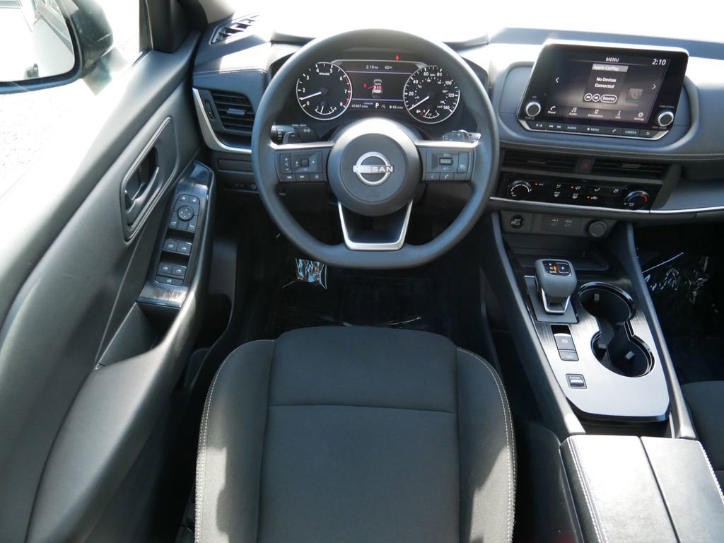 Used 2024 Nissan Rogue S FWD image 12
