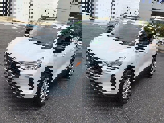 Certified 2025 Ford Escape Active image 2