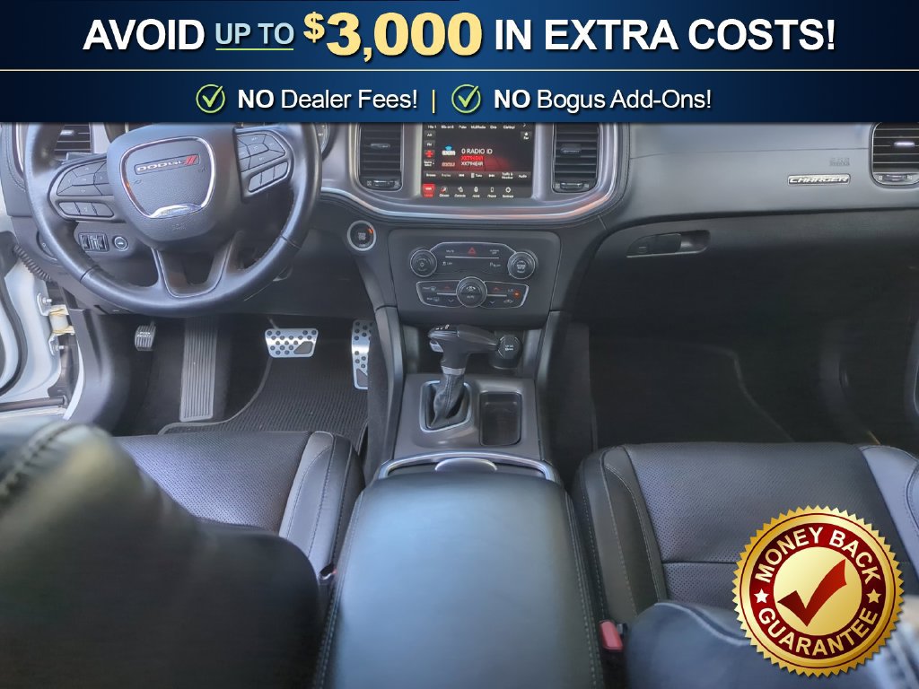 Used 2022 Dodge Charger SXT w/ Plus Group RWD image 17
