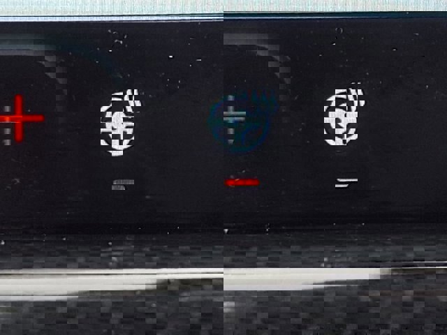 Certified 2024 Ford Escape ST-Line w/ Tech Pack #1 image 4