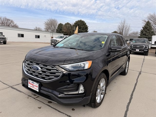 Certified 2022 Ford Edge Titanium AWD/4WD image 16