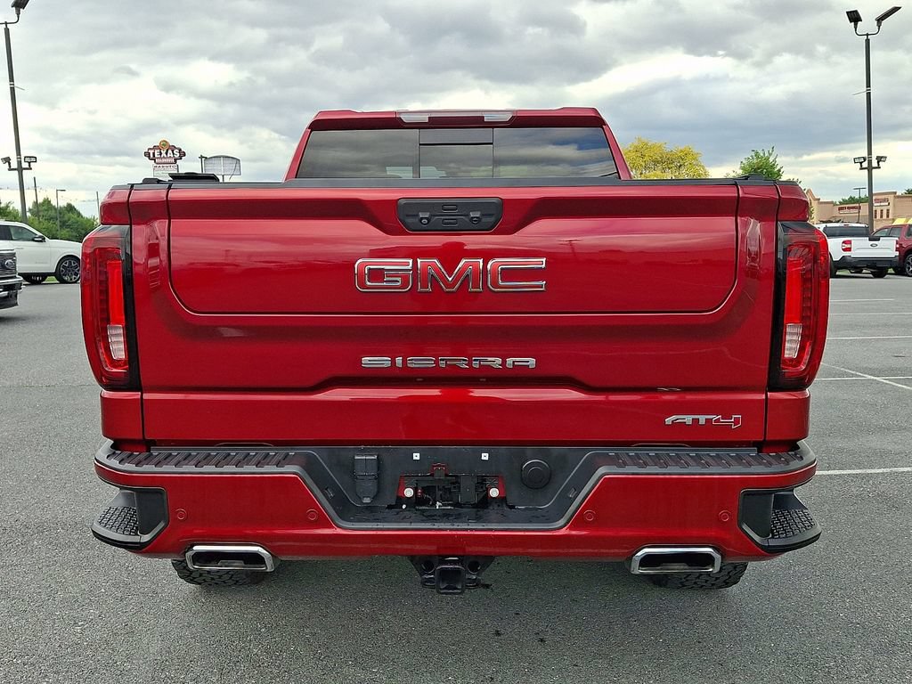 Used 2023 GMC Sierra 1500 AT4 w/ AT4 Preferred Package AWD/4WD image 5