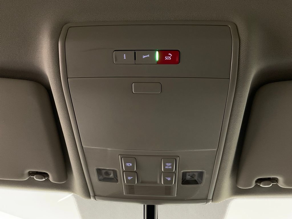 Used 2022 Volkswagen Atlas SE FWD image 19