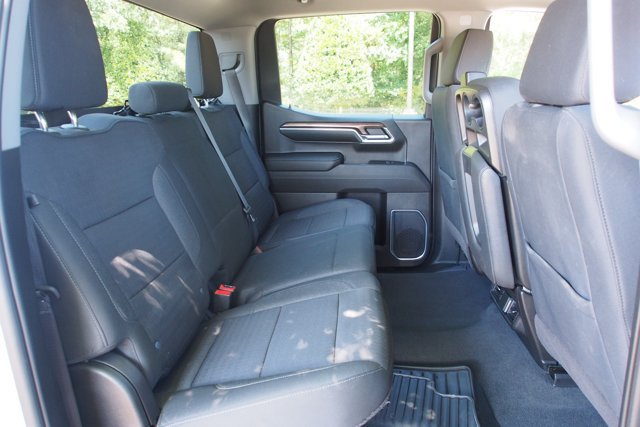 Used 2023 Chevrolet Silverado 1500 LT AWD/4WD image 14